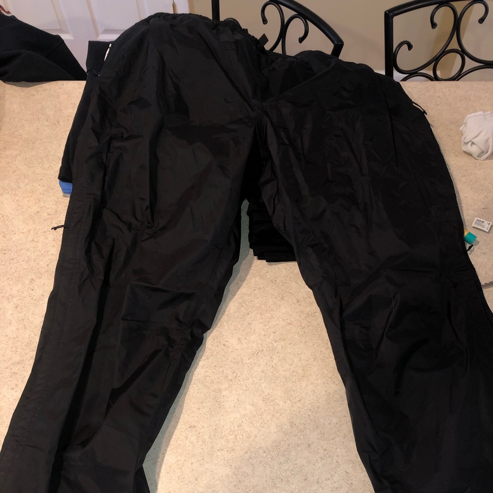 Patagonia H2no rain pants